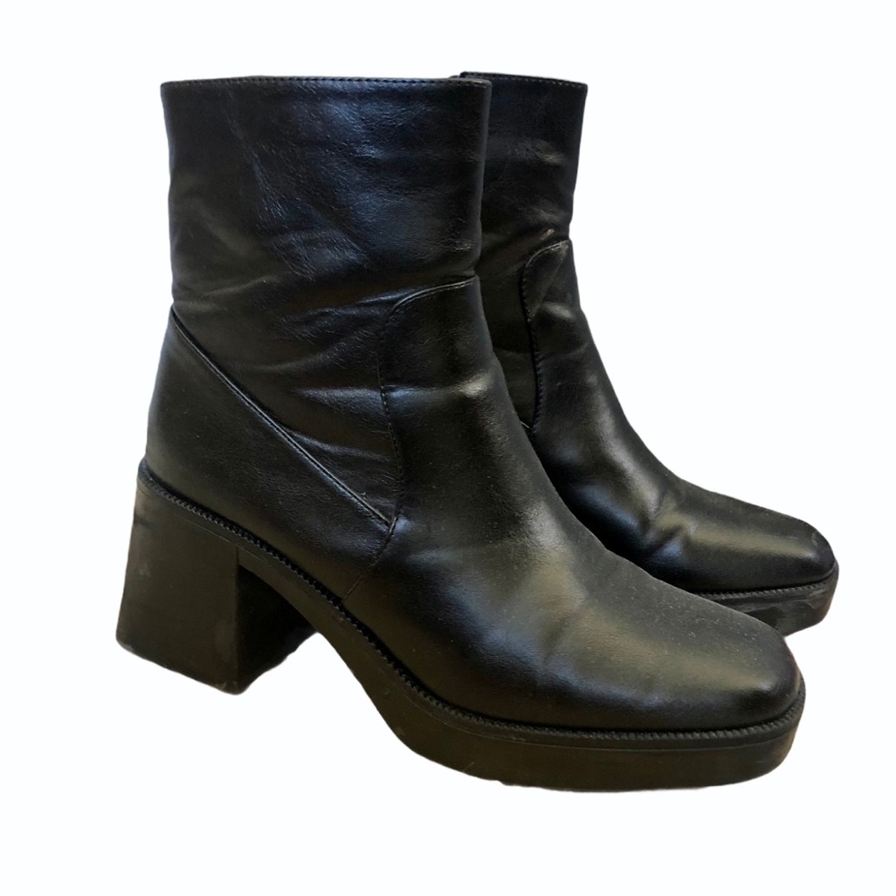 Black RAID leather ankle chunky boots